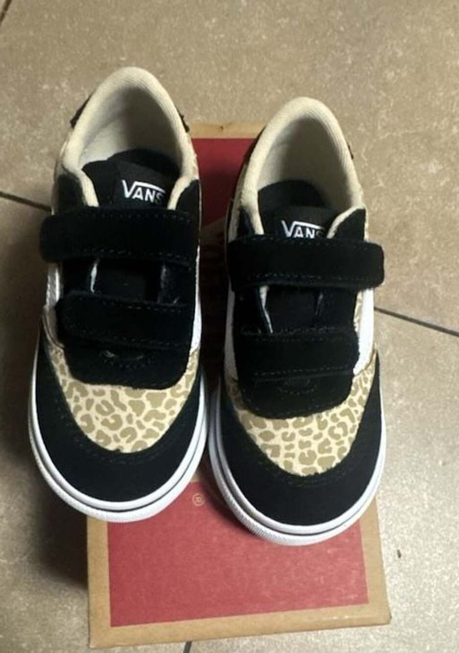 Vans Kids Brooklyn LS V Leopard Black Toddler Velcro Sneakers Size 7
